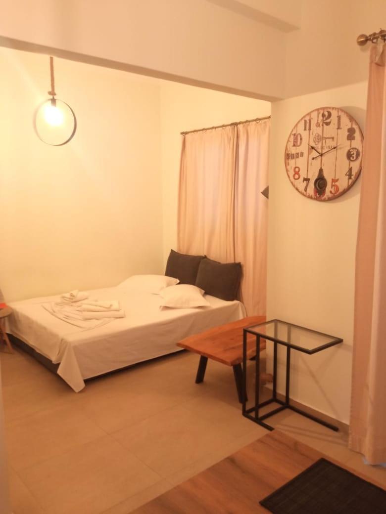 Utopia Suites Aegina ภายนอก รูปภาพ