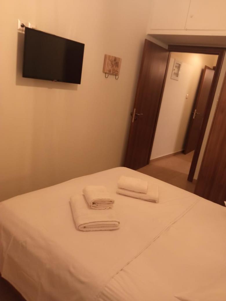 Utopia Suites Aegina ภายนอก รูปภาพ